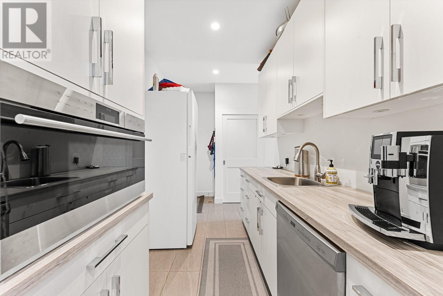 3022 Dunster Road, Kelowna