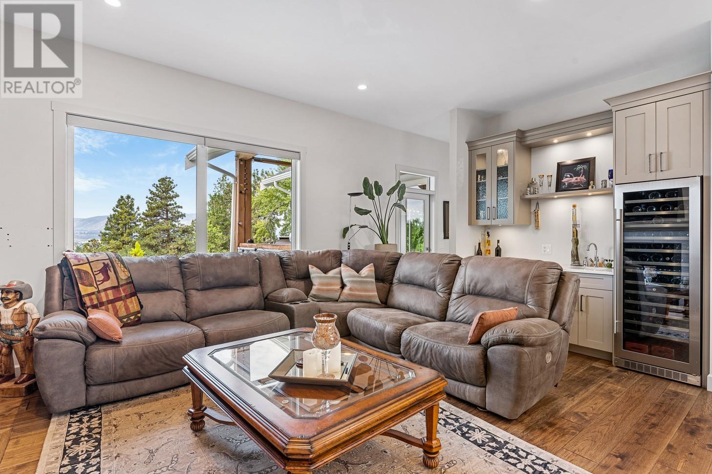 3022 Dunster Road, Kelowna
