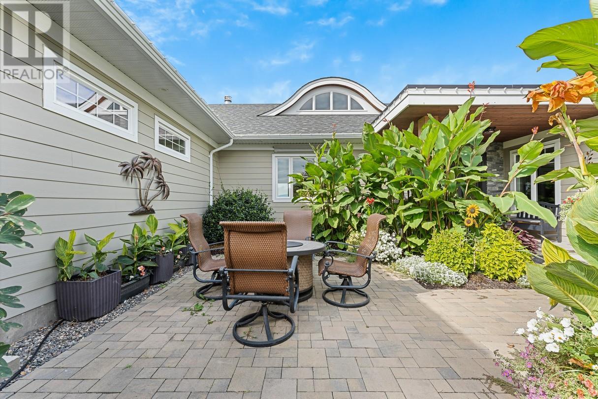 3022 Dunster Road, Kelowna