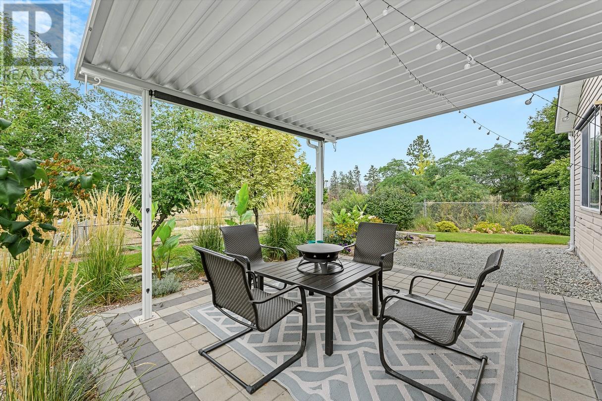 3022 Dunster Road, Kelowna
