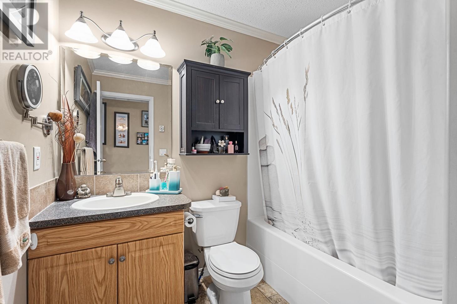 3022 Dunster Road, Kelowna
