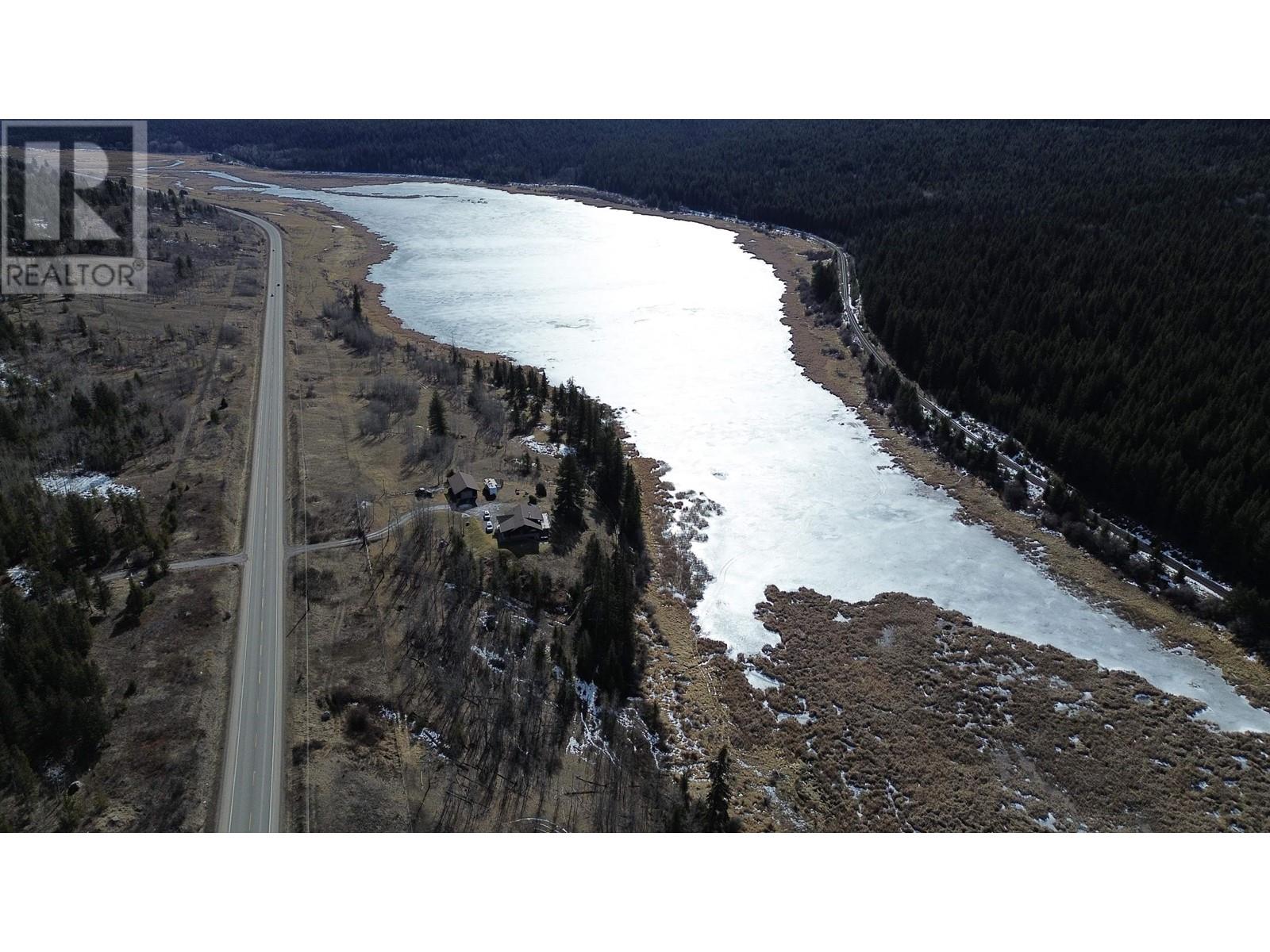 3124 CARIBOO 97 HIGHWAY, Lac La Hache