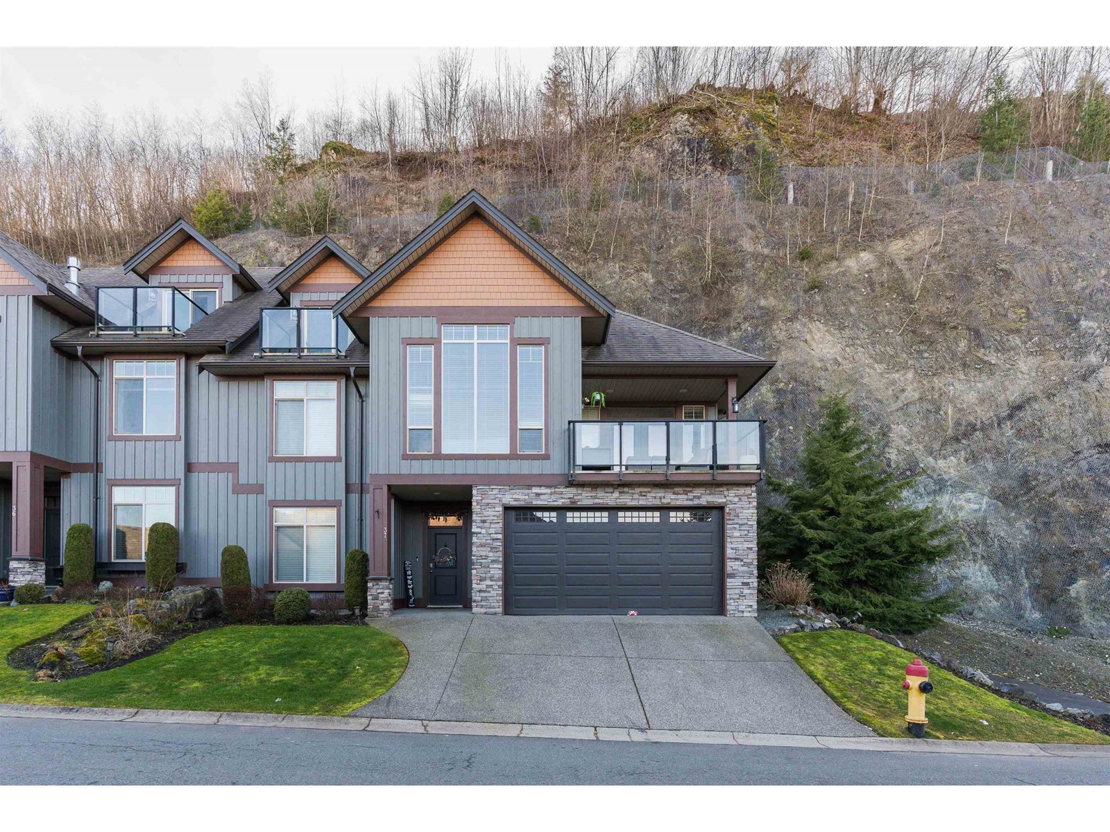37 43540 ALAMEDA DRIVE, Chilliwack Mountain, Chilliwack