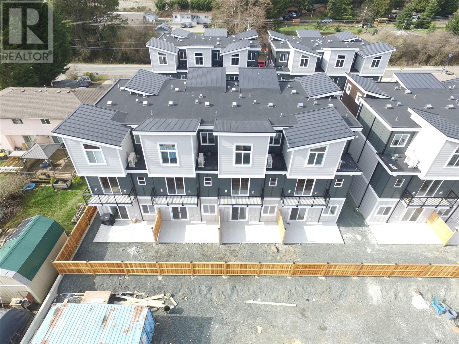  1204 Arcadiawood Court, Langford