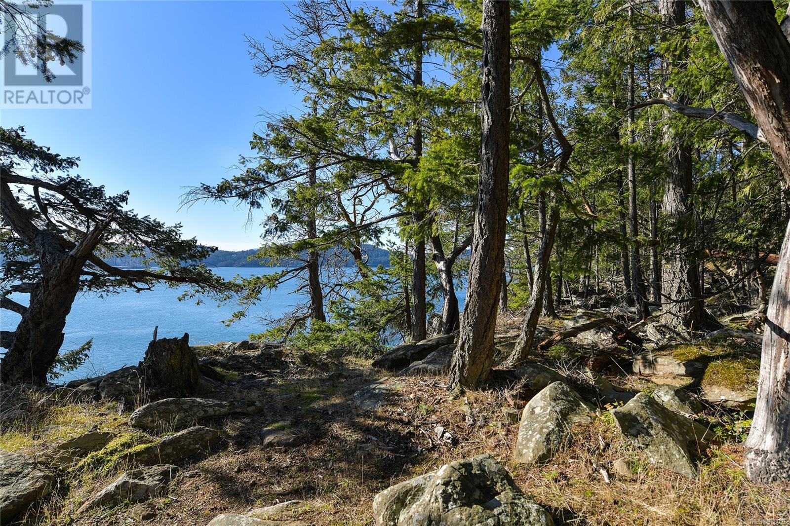  Lot A Beechwood Drive, Mayne Island