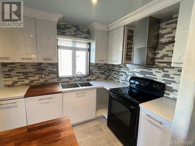 205 2740 Island Hwy, Campbell River real estate listing 989992