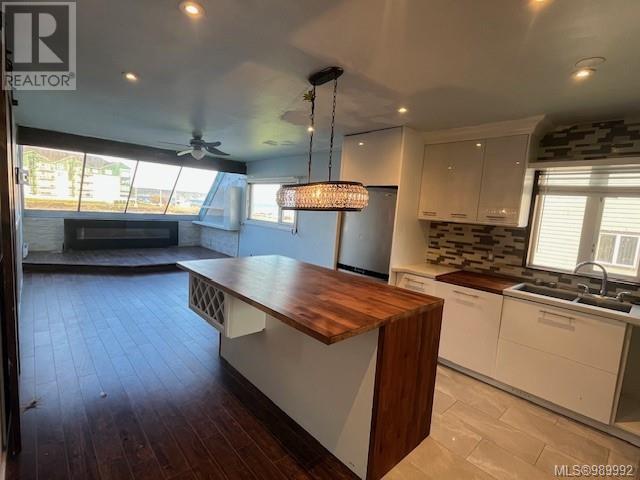 205 2740 Island Hwy, Campbell River real estate listing 989992