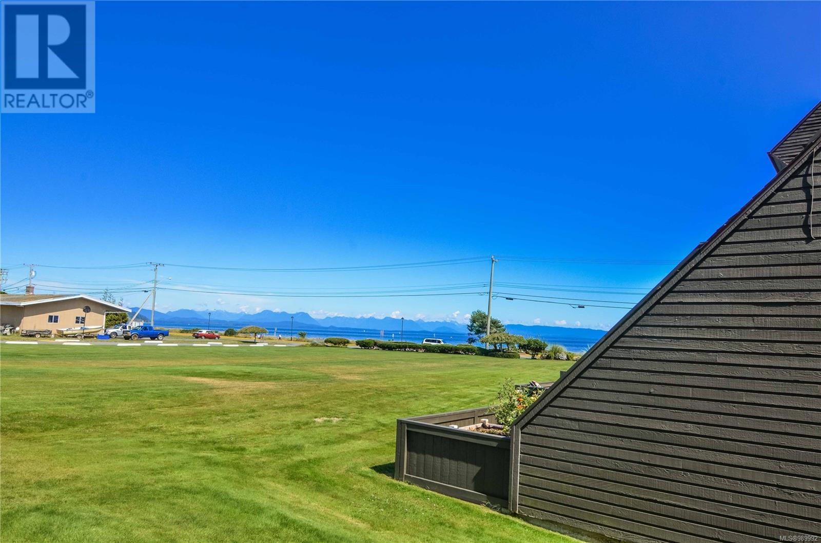 205 2740 Island Hwy, Campbell River real estate listing 989992