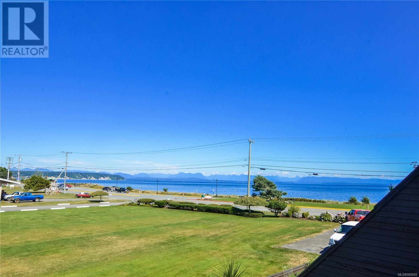 205 2740 Island Hwy, Campbell River real estate listing 989992