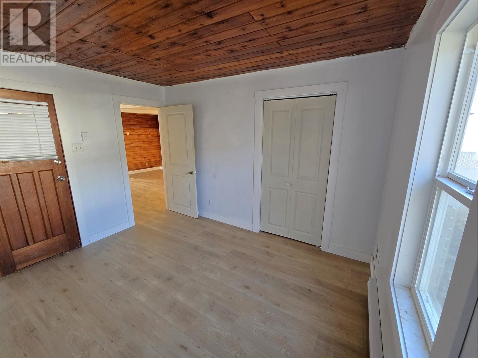 4525 PARK AVENUE, Terrace
