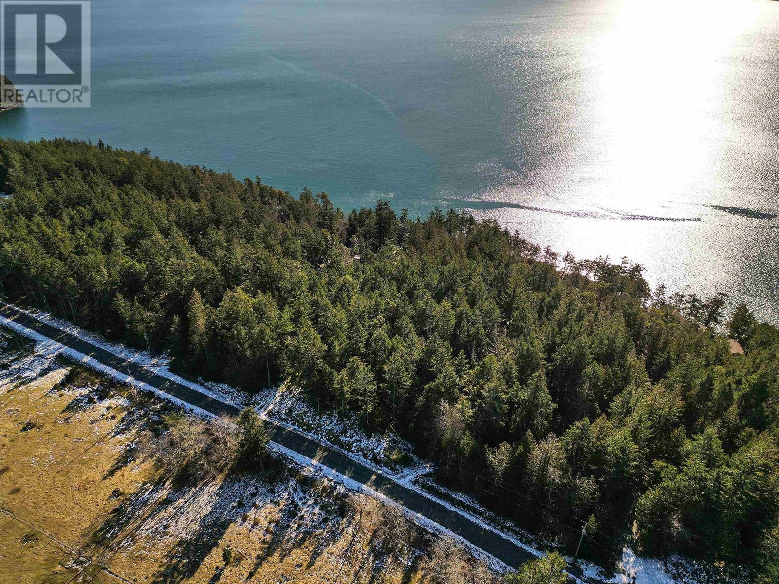 Lot A BEECHWOOD DRIVE, Mayne Island