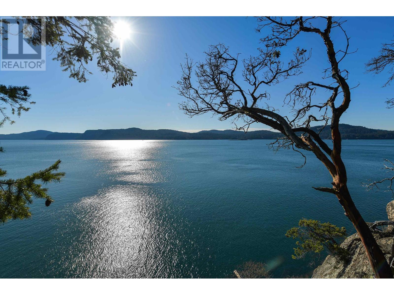 Lot A BEECHWOOD DRIVE, Mayne Island