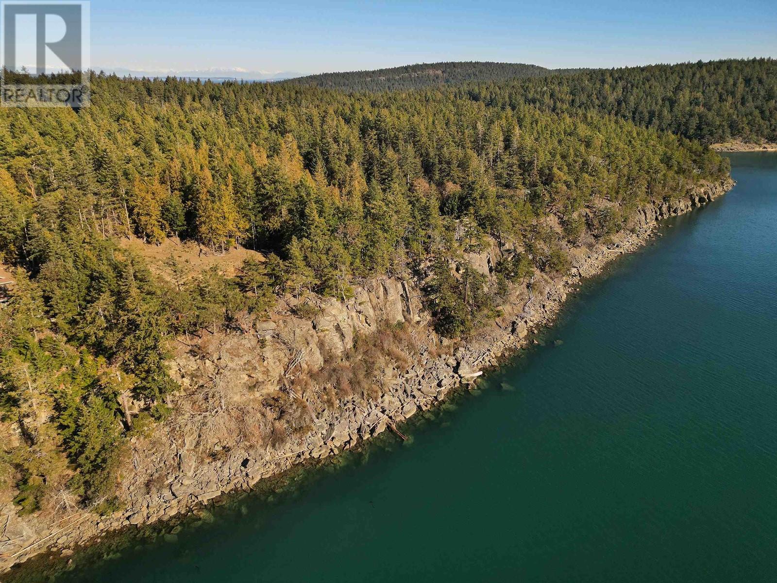 Lot A BEECHWOOD DRIVE, Mayne Island