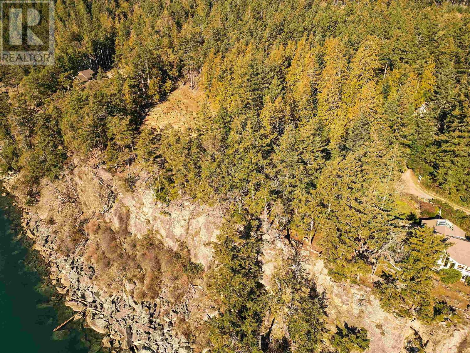 Lot A BEECHWOOD DRIVE, Mayne Island