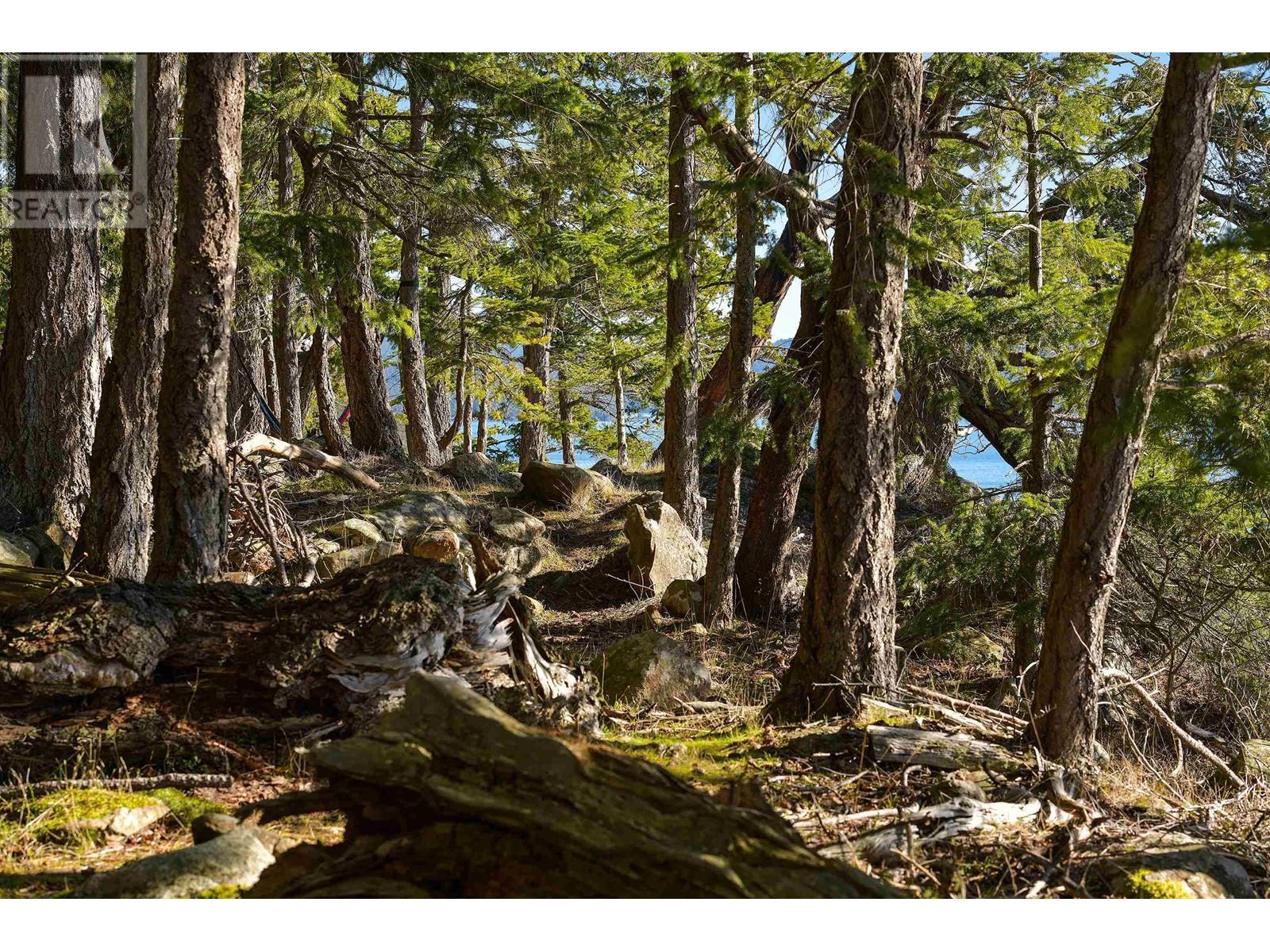 Lot A BEECHWOOD DRIVE, Mayne Island