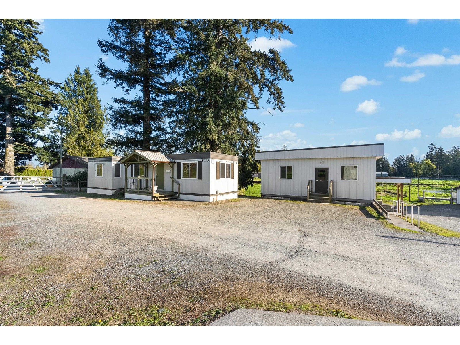 Photo 20 of 711 256 Street, Langley BC