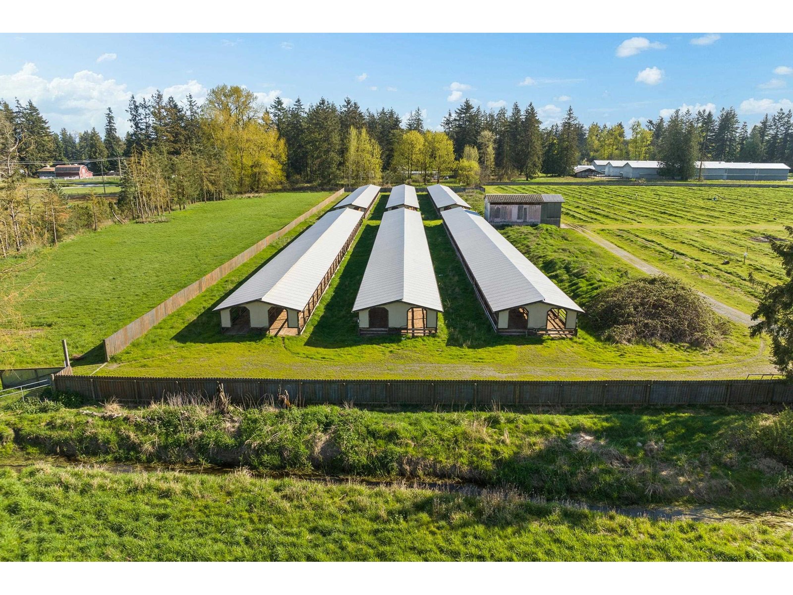 Photo 40 of 711 256 Street, Langley BC