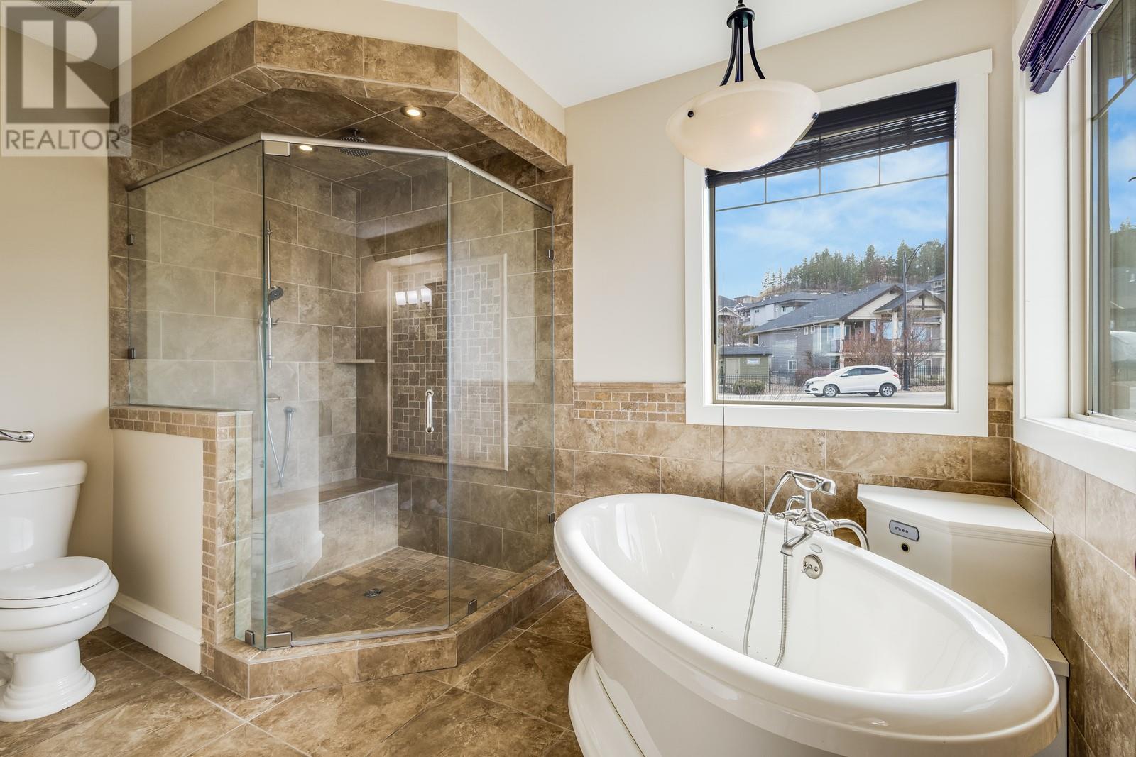  1830 Birkdale Avenue, Kelowna