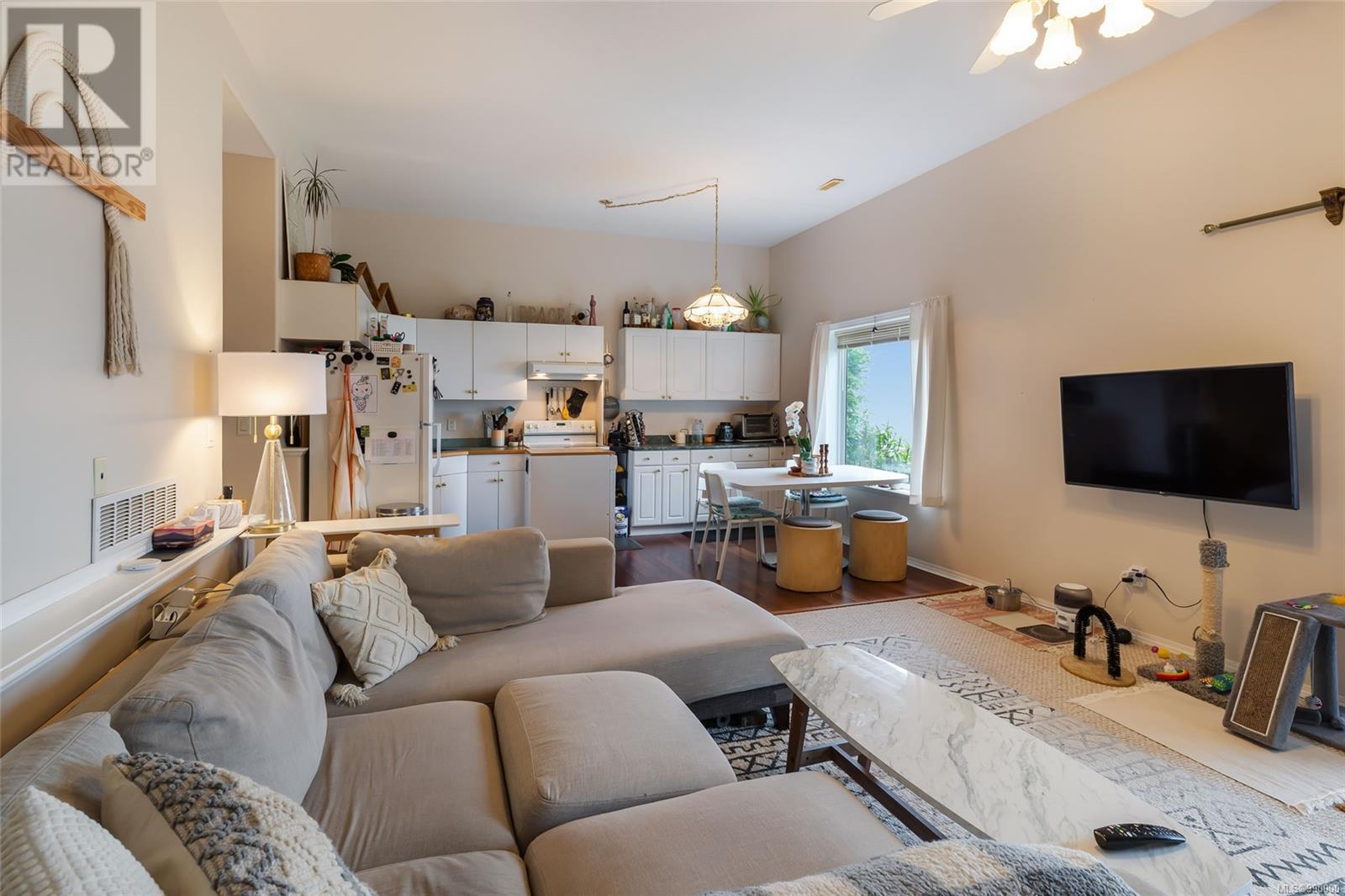 4718 Laguna Way, Nanaimo real estate listing 990000