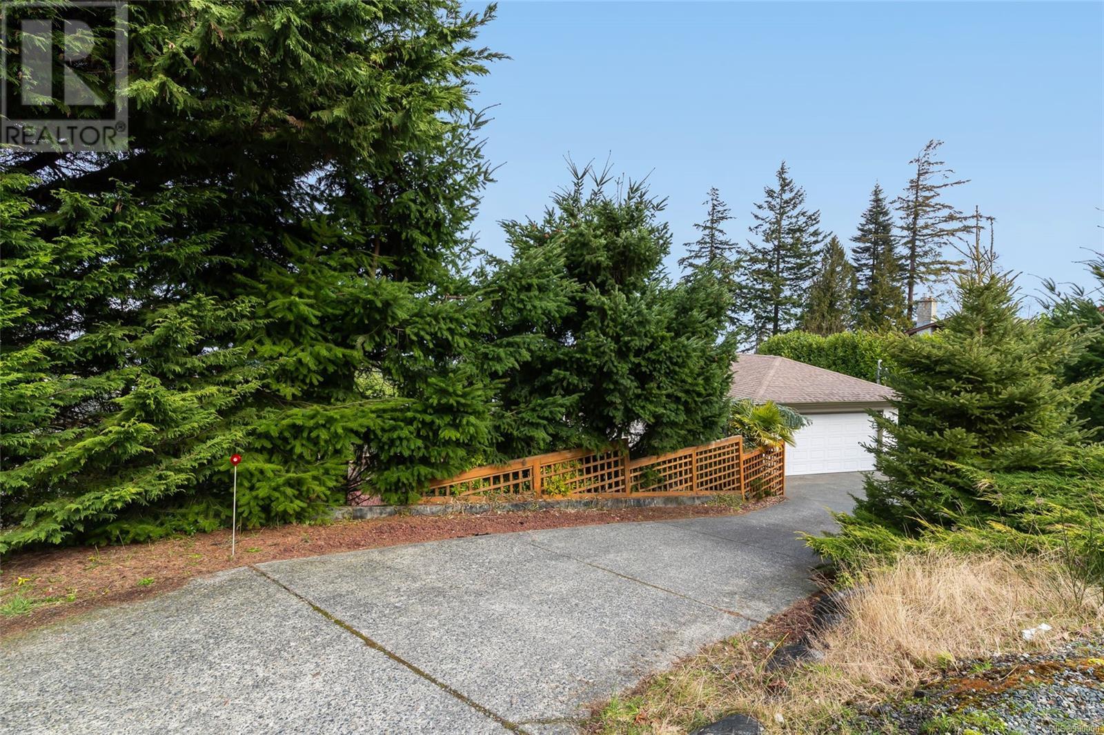 4718 Laguna Way, Nanaimo real estate listing 990000