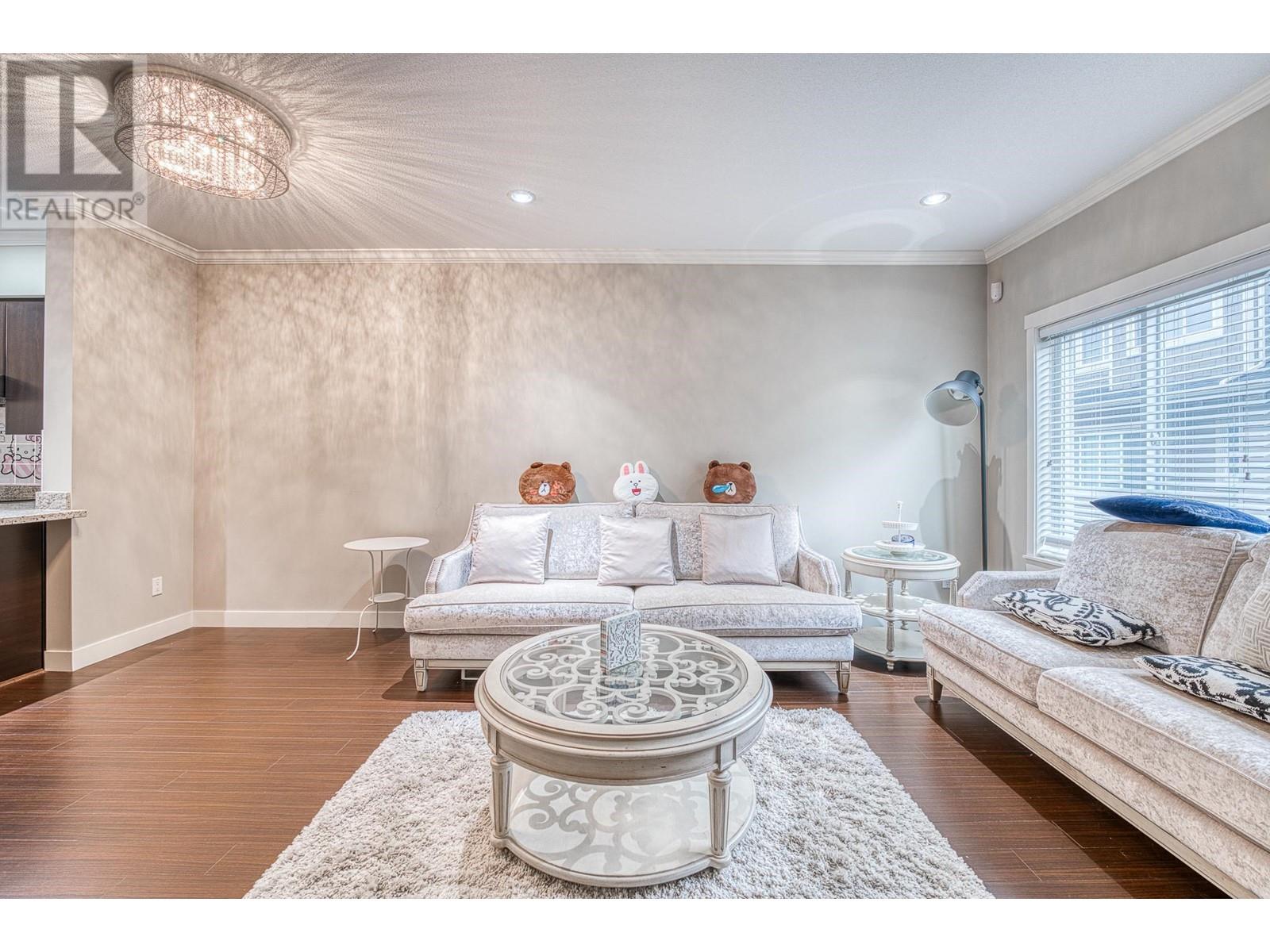 Photo 3 of 20 7051 Ash Street, Richmond BC