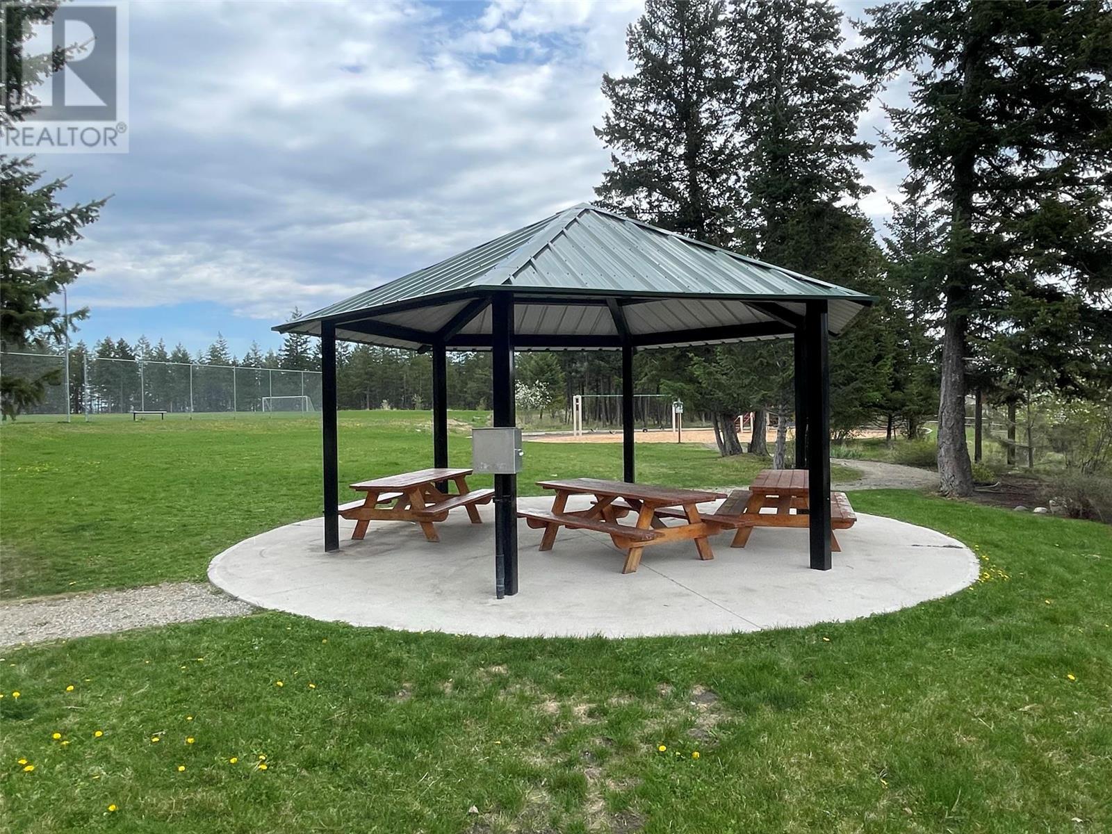 554 Bluebird Drive, Vernon