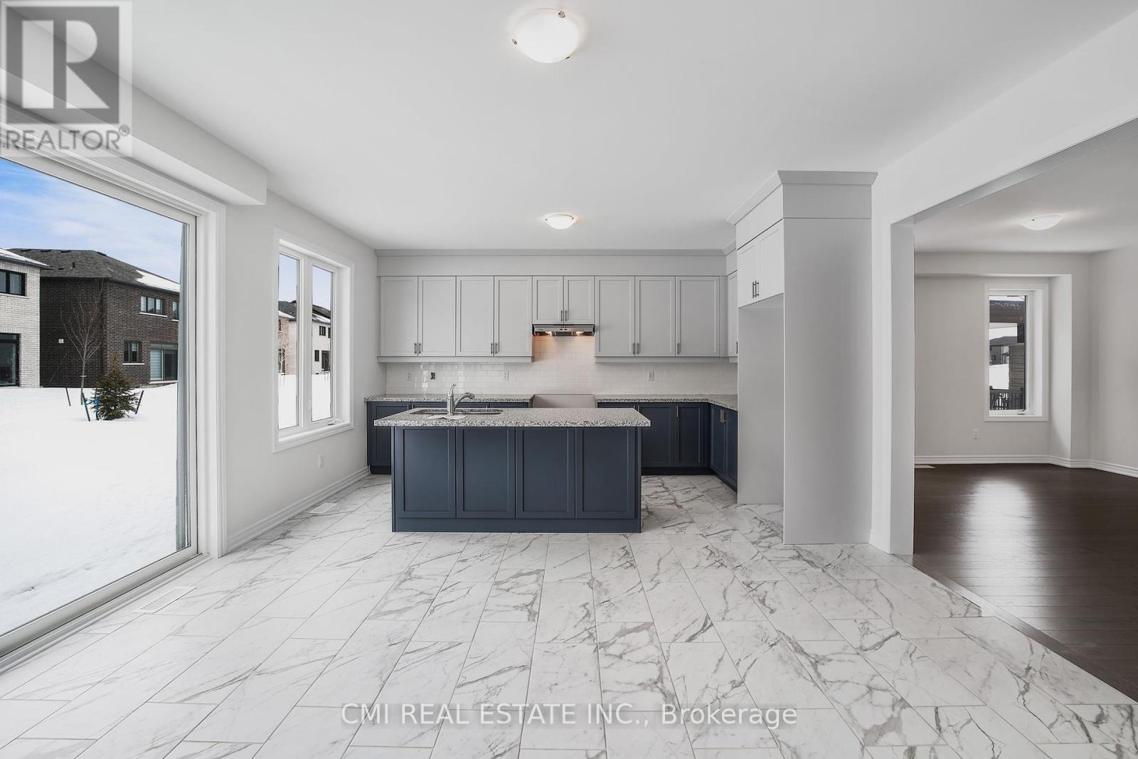 Photo 36 of 89 Sun Valley Avenue, Wasaga Beach ON