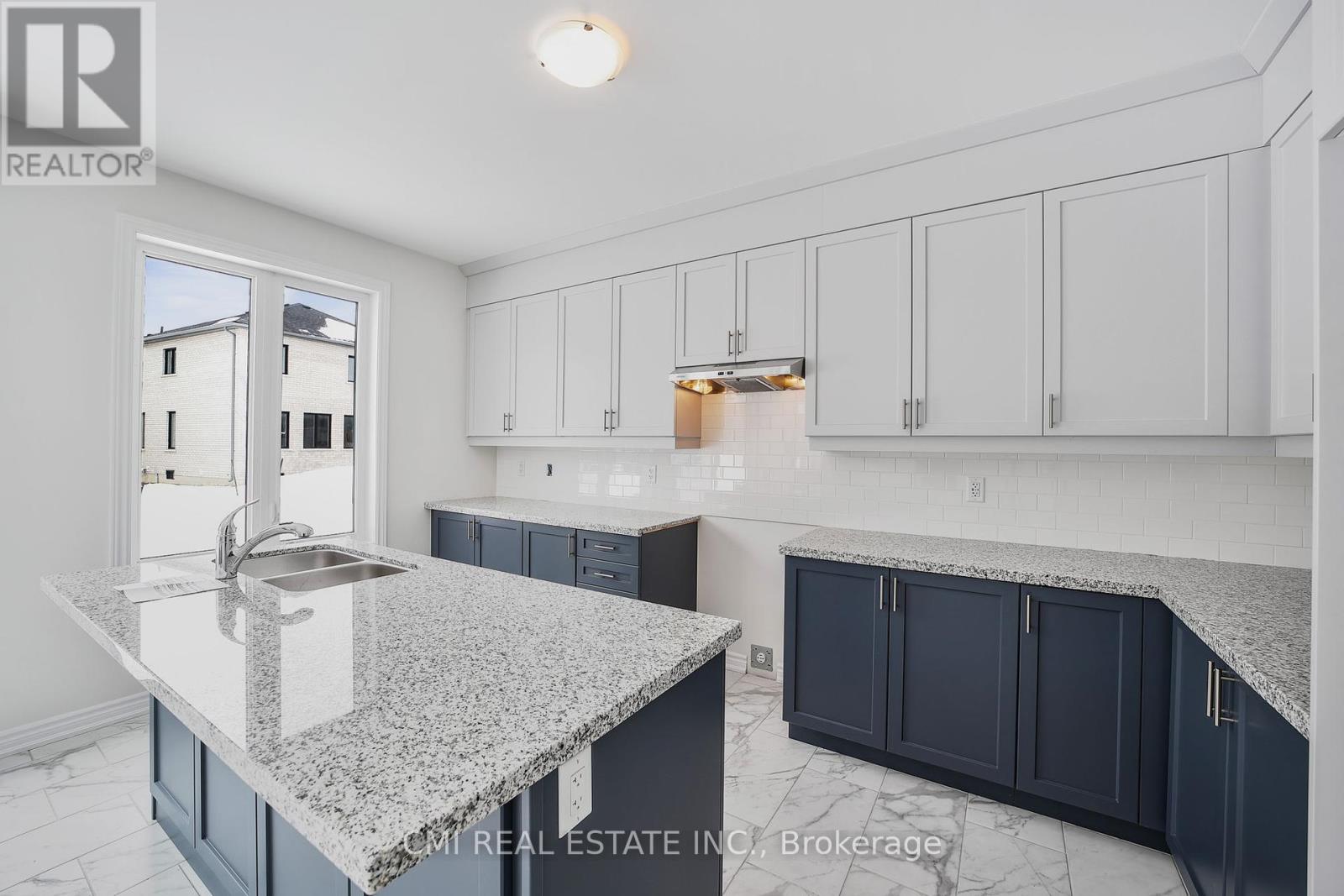 Photo 39 of 89 Sun Valley Avenue, Wasaga Beach ON
