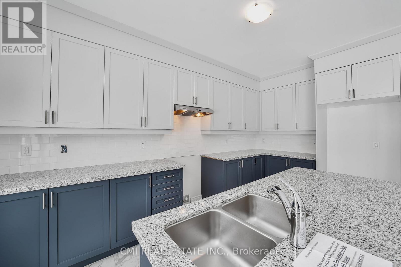 Photo 35 of 89 Sun Valley Avenue, Wasaga Beach ON