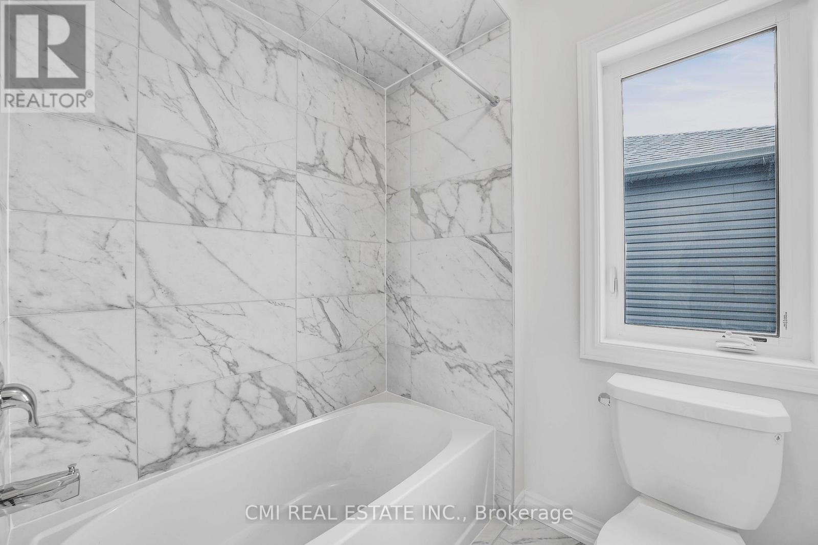 Photo 46 of 89 Sun Valley Avenue, Wasaga Beach ON