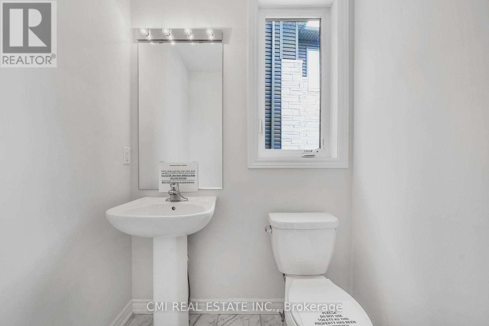 Photo 5 of 89 Sun Valley Avenue, Wasaga Beach ON