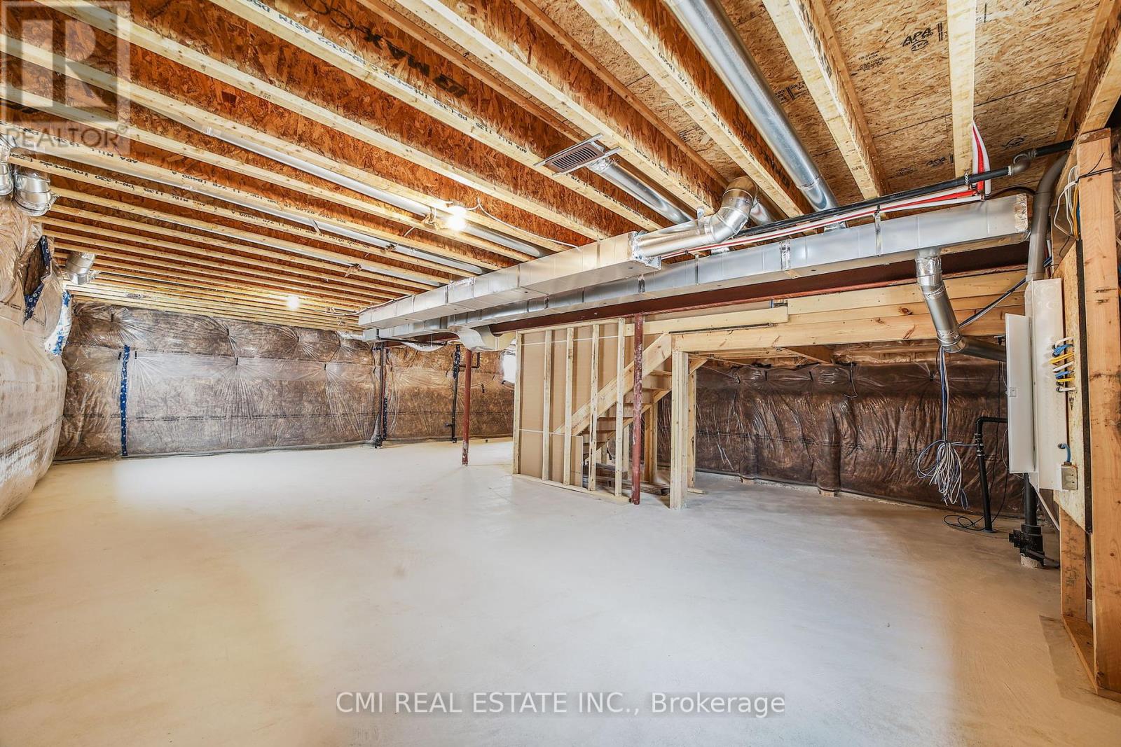 Photo 14 of 89 Sun Valley Avenue, Wasaga Beach ON
