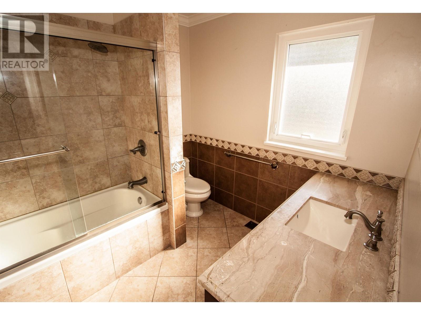 4032 RIPPLE ROAD, West Vancouver real estate listing R2972433