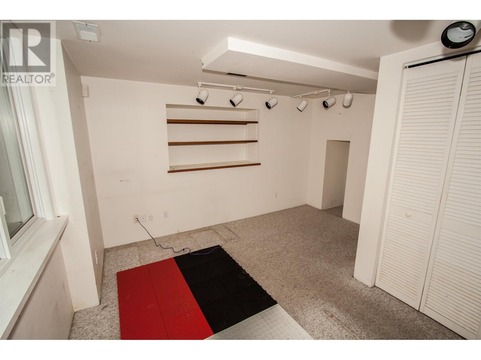 4032 RIPPLE ROAD, West Vancouver real estate listing R2972433