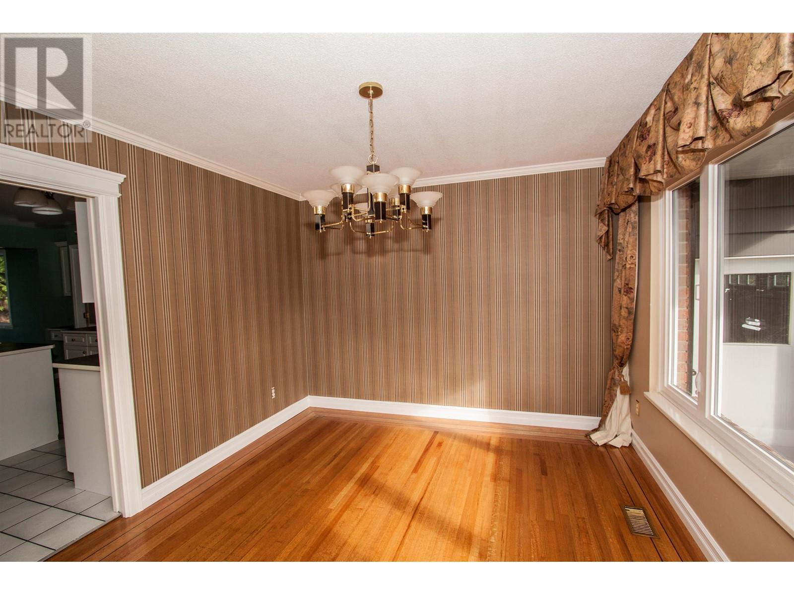 4032 RIPPLE ROAD, West Vancouver real estate listing R2972433