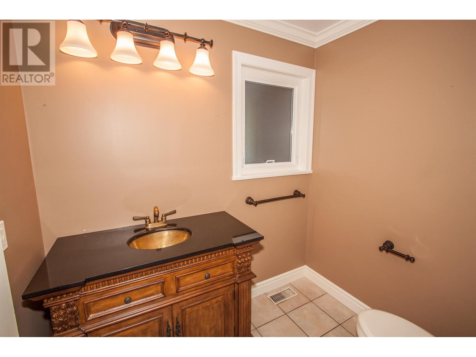 4032 RIPPLE ROAD, West Vancouver real estate listing R2972433