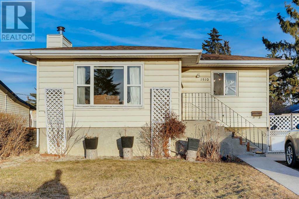 Single Family House Bungalow for Sale in   Street SE Forest Lawn Calgary 
