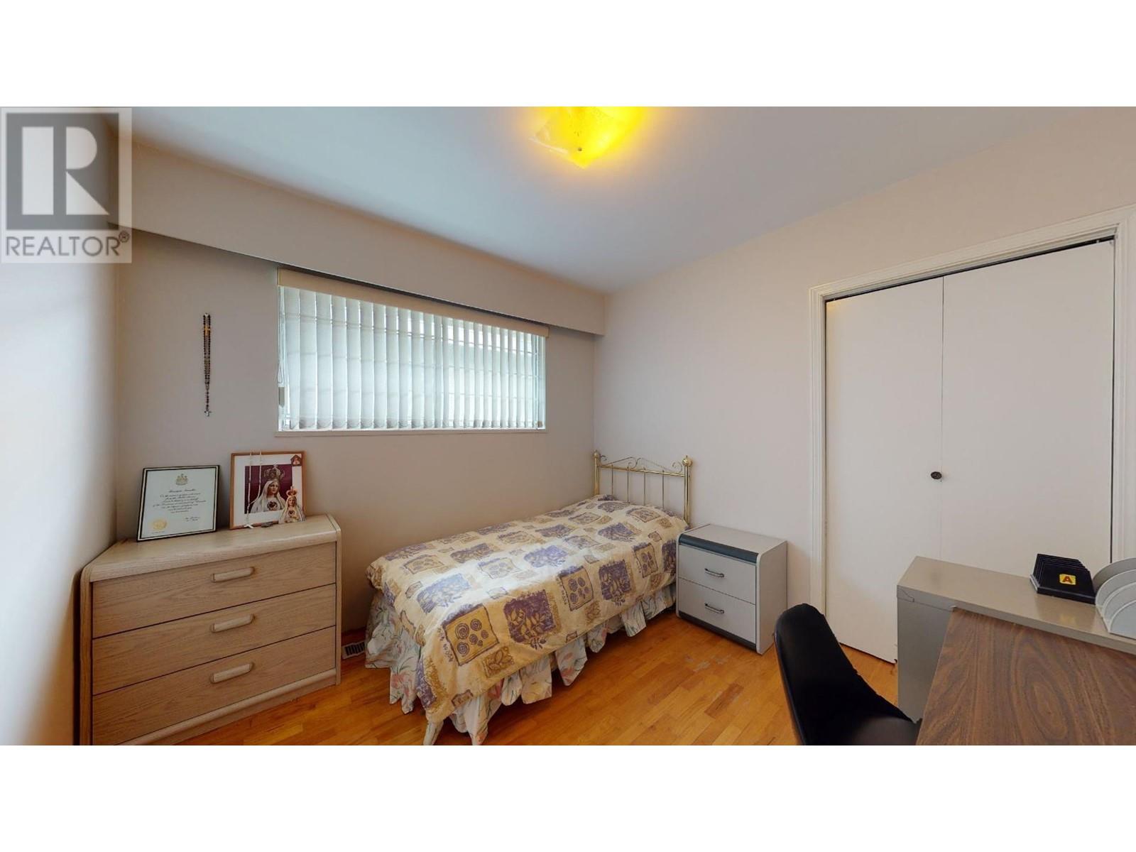Photo 15 of 7808 Ross Street, Vancouver BC