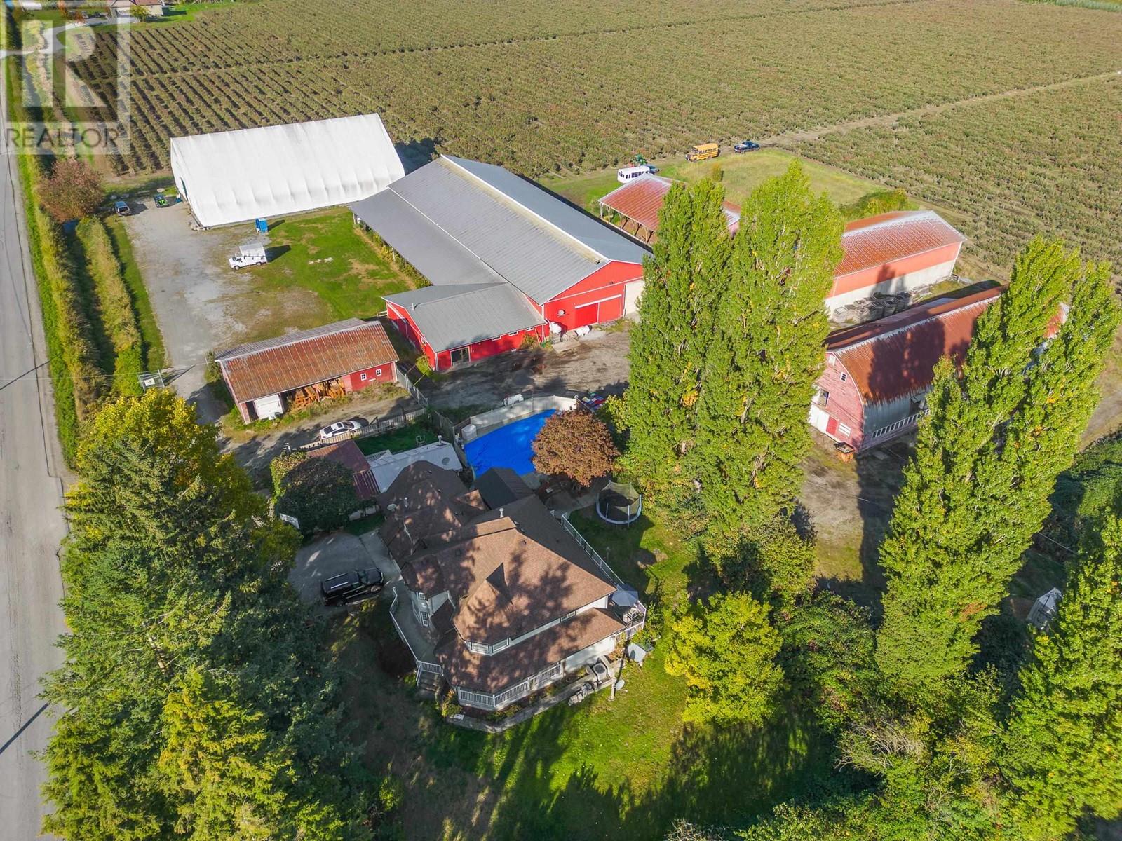 13222 SHARPE ROAD, Pitt Meadows real estate listing R2972871