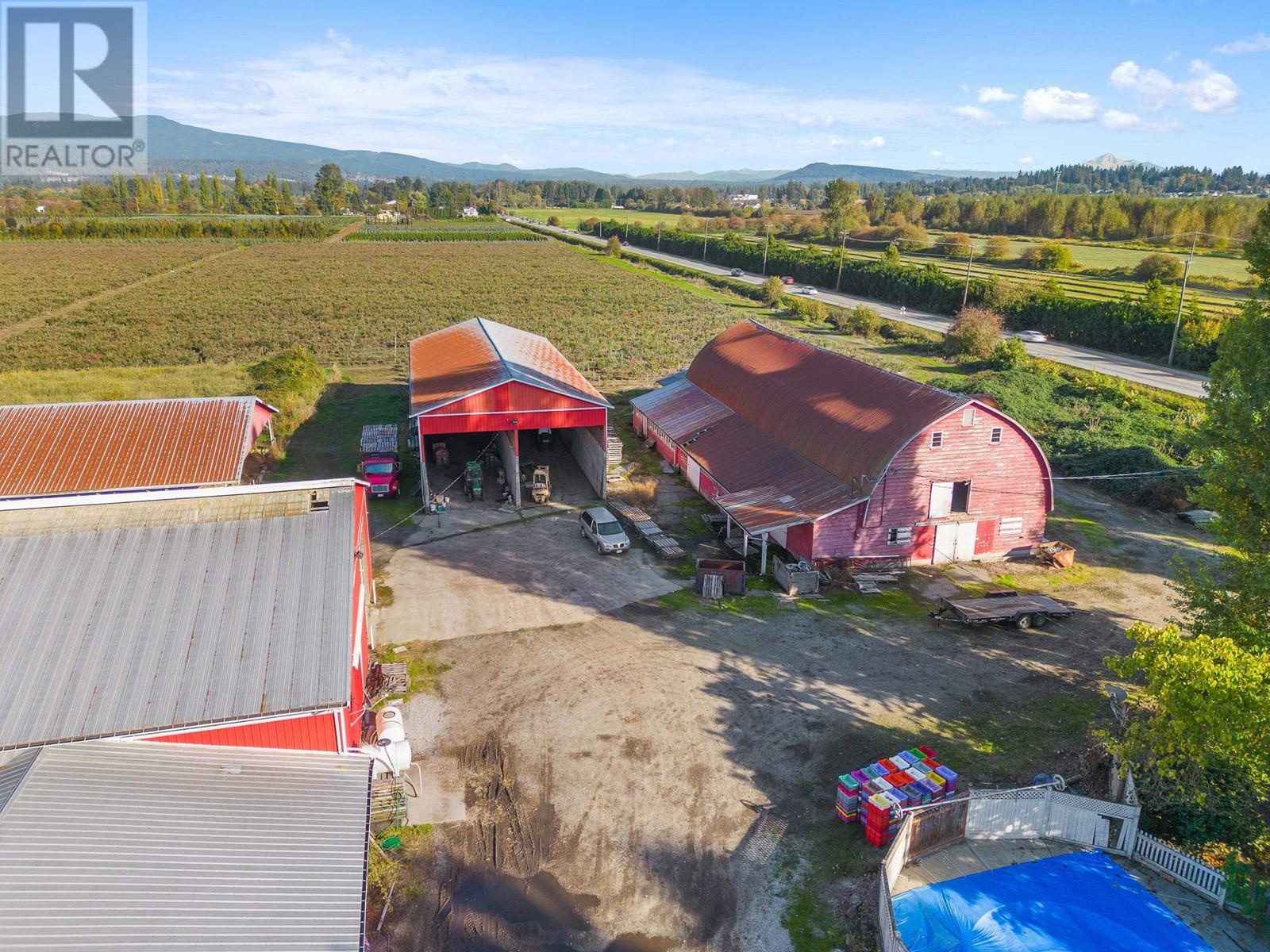 13222 SHARPE ROAD, Pitt Meadows real estate listing R2972871