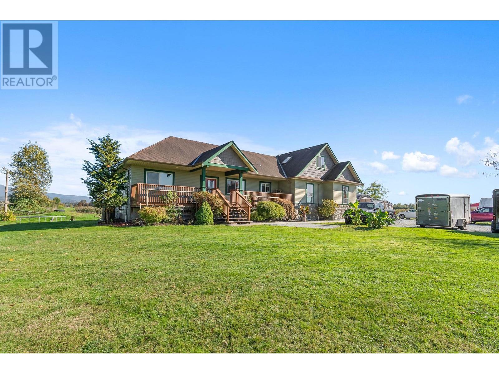 13222 SHARPE ROAD, Pitt Meadows real estate listing R2972871