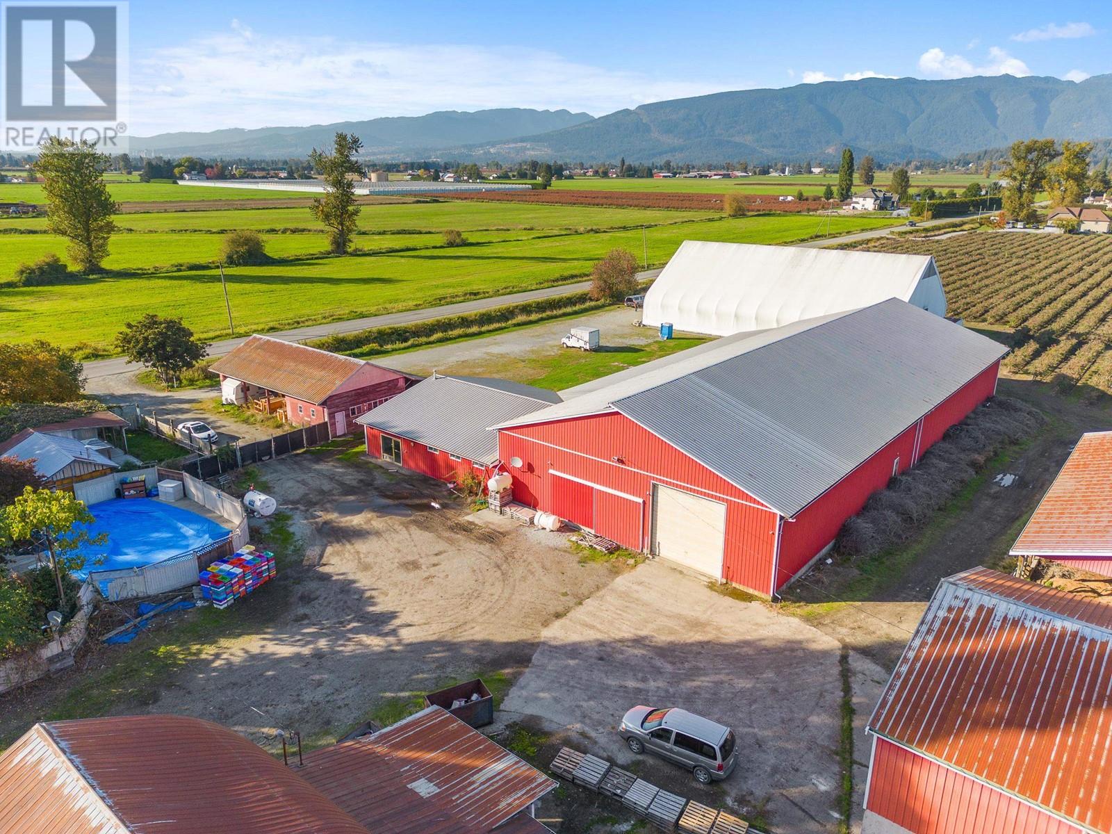 13222 SHARPE ROAD, Pitt Meadows real estate listing R2972871