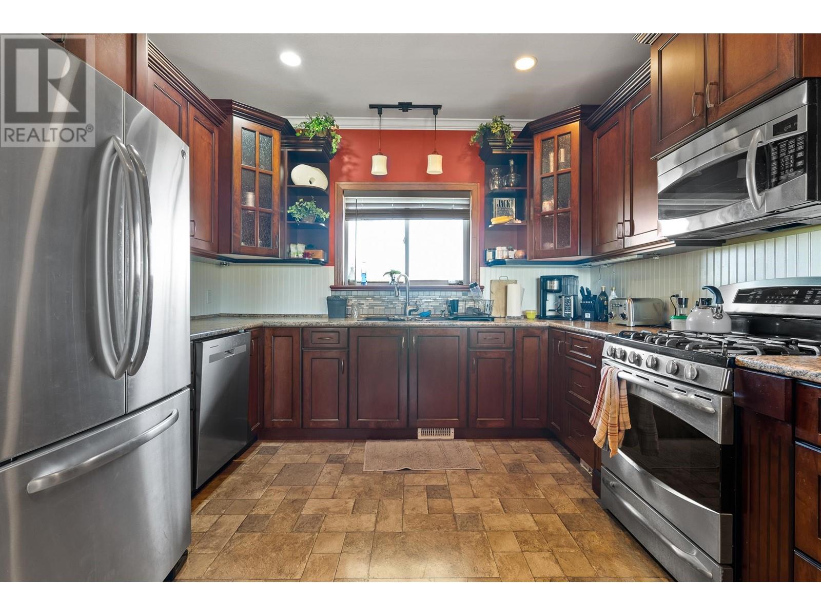 13222 SHARPE ROAD, Pitt Meadows real estate listing R2972871