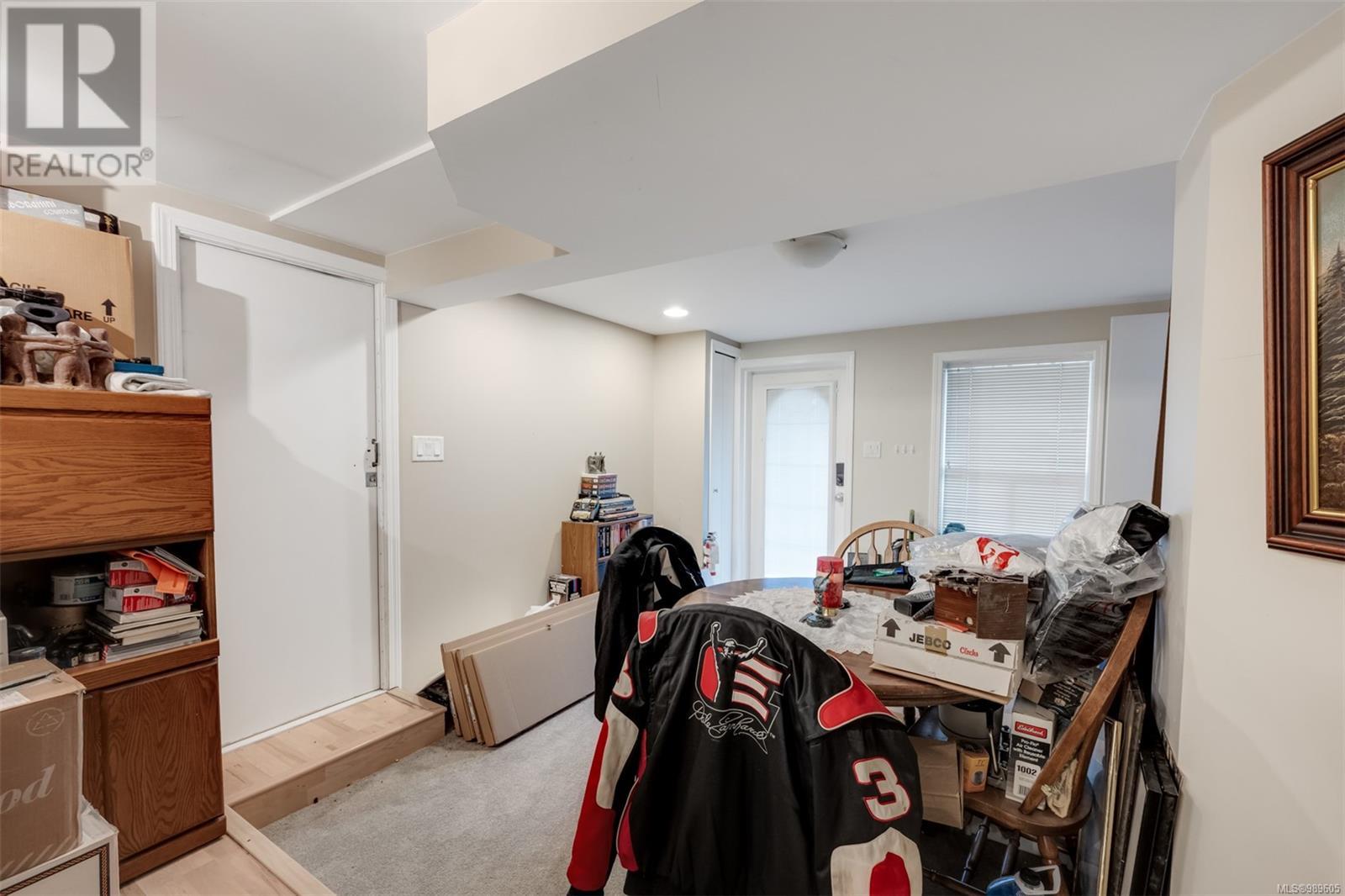 230 Stormont Rd, View Royal