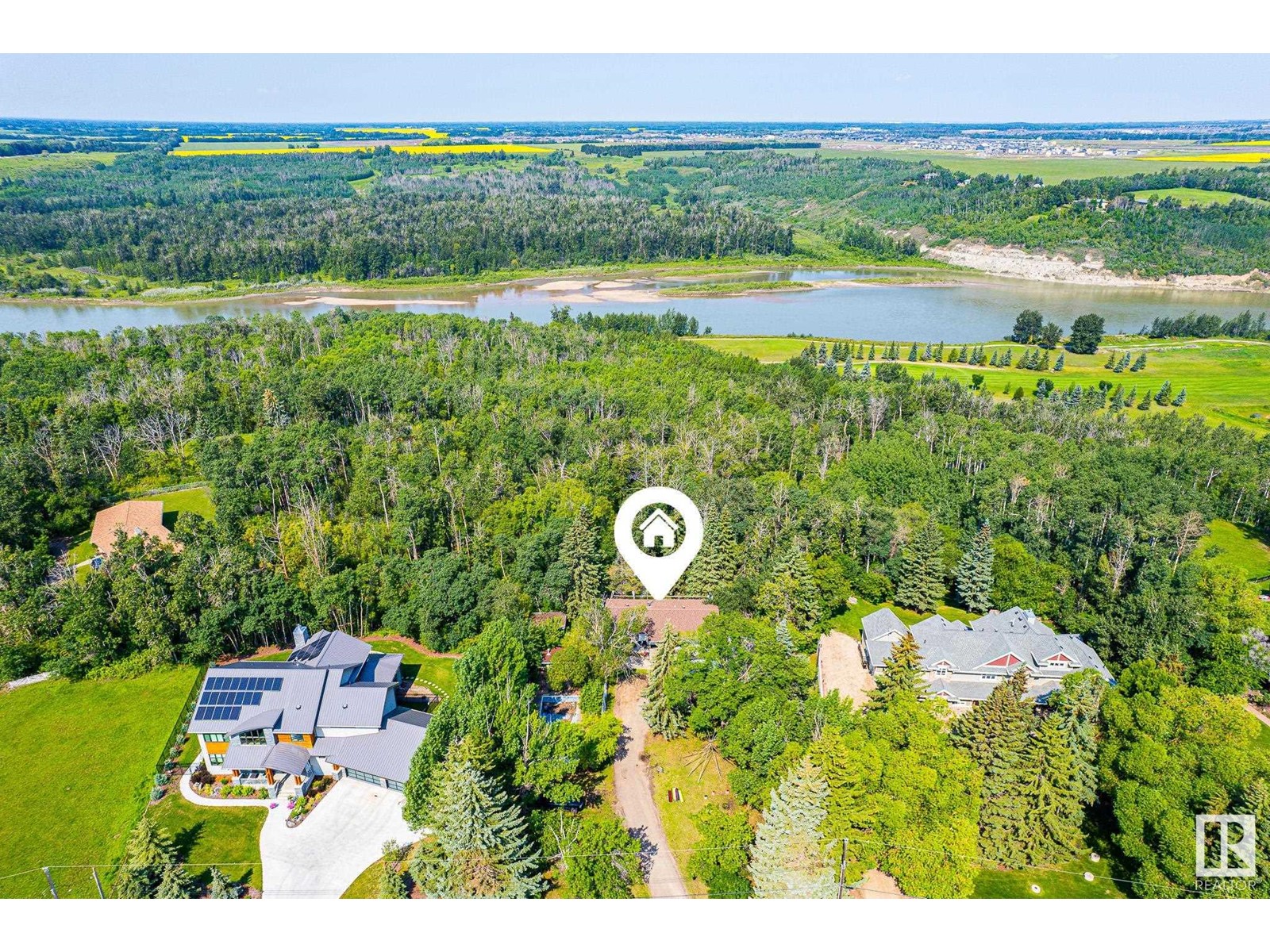 Photo 11 of 108 Windermere Dr Nw, Edmonton AB