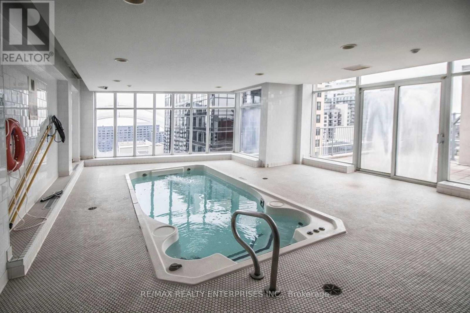 Photo 36 of 436 250 Wellington Street W, Toronto ON