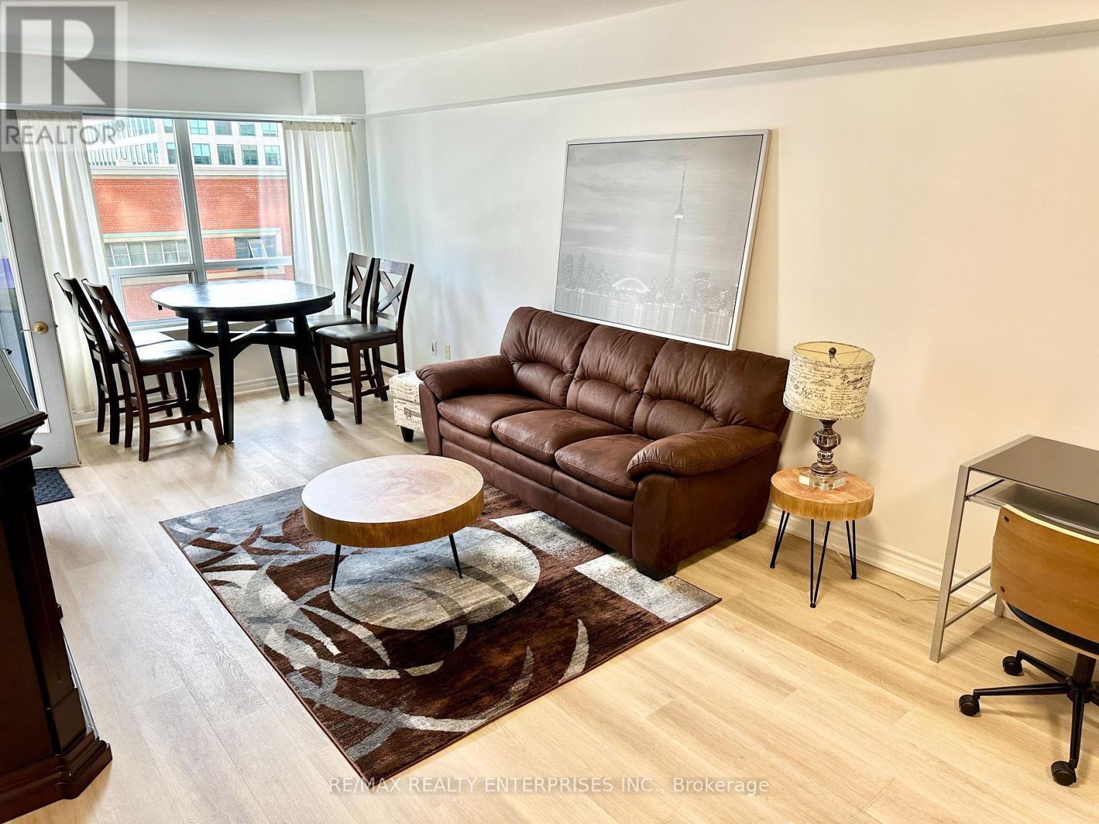 Photo 8 of 436 250 Wellington Street W, Toronto ON
