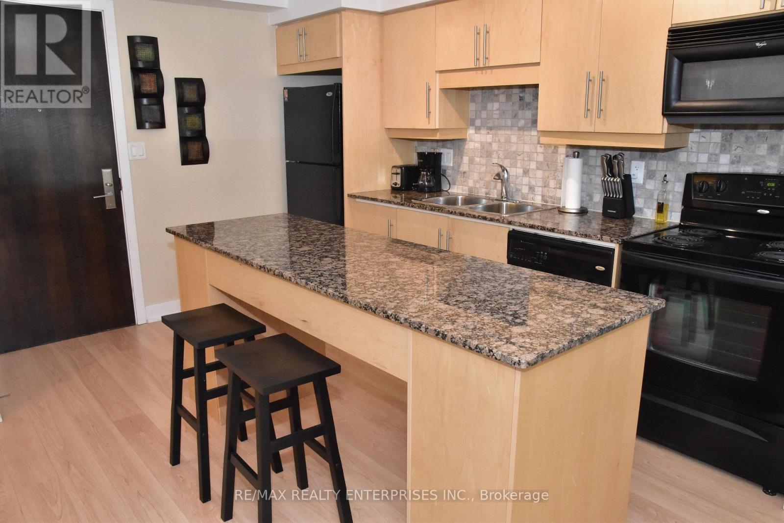 Photo 18 of 1509 20 Blue Jays Way, Toronto ON