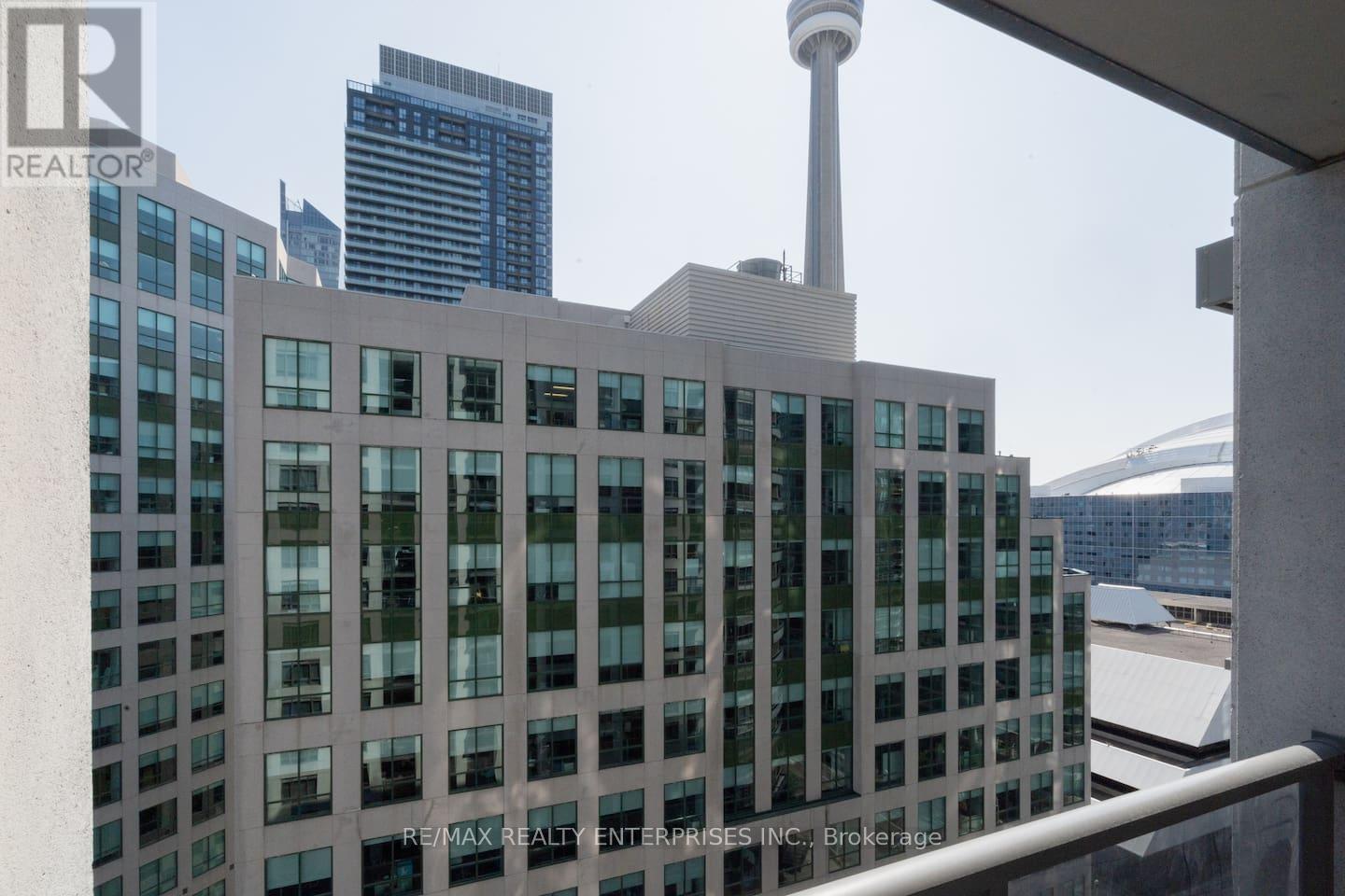 Photo 33 of 1509 20 Blue Jays Way, Toronto ON