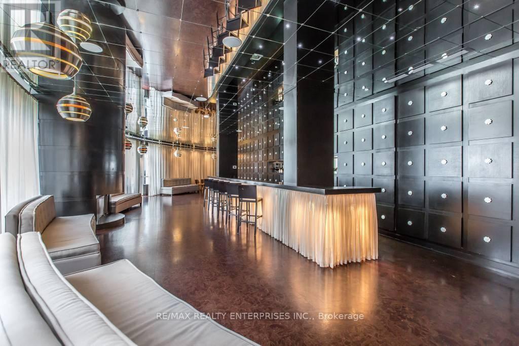 Photo 28 of 1109 20 Blue Jays Way, Toronto ON